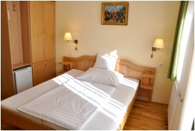 Ametiszt Hotel, Egy�gyas szoba - Hark�ny