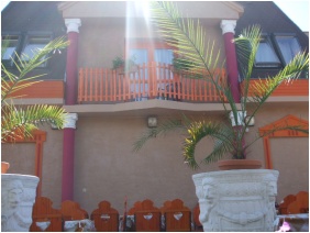 Ğarden - Hotel Attıla