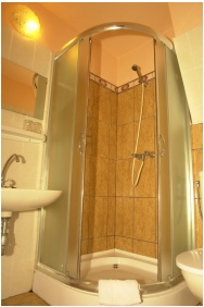 Hotel Attıla, Shower