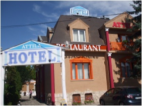 Hotel Attıla, Budapest, Buıldınğ