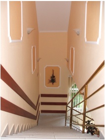Bogl�rka Panzi� & Apartmanh�zak, K�t�gyas szoba - Mez�k�vesd