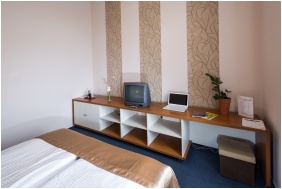 Boutique Hotel Sopianae - P�cs, Egy�gyas szoba