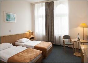 City Hotel Matyas - Budapest, K�tf�s szoba