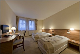 Civitas Boutique Hotel, Sopron, H�rom�gyas szoba