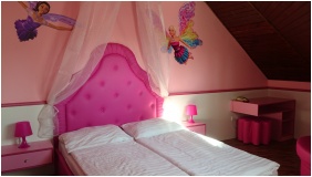 H�rom�gyas szoba, Corvin Hotel, Gyula