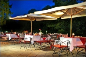 Kast�lyhotel Degenfeld - Tarcal, Terasz este
