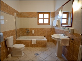 Gastland M0 Hotel, F�rd�szoba - Szigetszentmikl�s