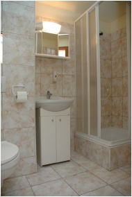 Hotel Atlantic Budapest, Budapest, Doccia