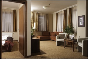 Hotel Bassiana - Sarvar