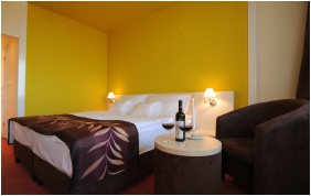 Hunguest Hotel Beke - Hajduszoboszl�, piscina esteriore