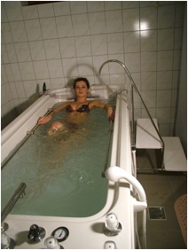 Hotel Hajnal - Mezokovesd, Kezel�s