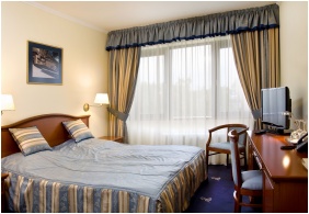 Francia�gyas szoba - Hotel K�lv�ria
