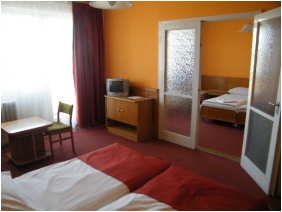 Hotel Magistern Konferencia & Wellness, Si�fok, Csal�di apartman