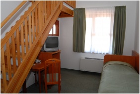 Magita Hotel, N�gyf�s szoba - Erd�b�nye