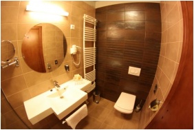 F�rd�szoba - Hotel Magyar Kir�ly