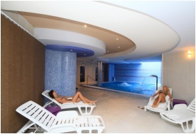 Hotel Millennium, Seggiola a sdario - Pecs