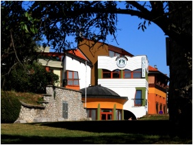 Edificio - Hotel Millennium