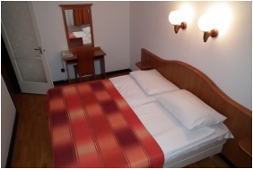 Hotel Napsug�r, H�v�z, Comfort k�t�gyas szoba