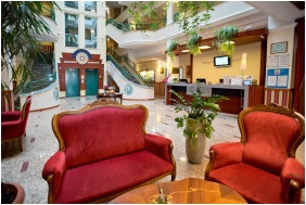 Hotel Palace - Heviz, utca