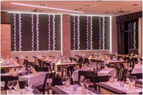 Premium Hotel Panorama, Restaurant