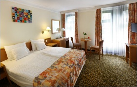 Park Hotel, Dekor�ci�