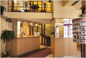 City Hotel Pilvax, Recepci�