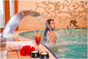 Hotel Piroska, Massz�zs - B�k, B�kf�rd�