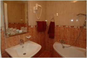 Hotel Romantik - Eger, Superior bathroom