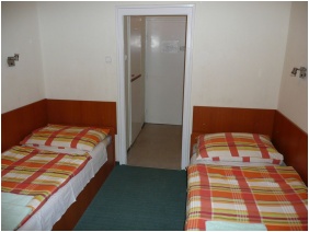 Twin room, Hotel Touring, Nagykanizsa
