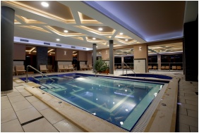 �lm�nymedence - Hotel Villa V�lgy