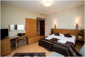 Superior szoba, Hotel Villa Vlgy, Eger