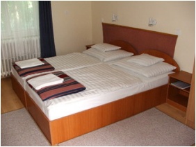 Hotel Lokomotiv - Mezokovesd