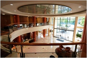Novotel Szeged Hotel, Foyer