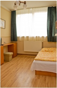 �reg-t� Club Hotel, Csal�di apartman