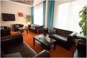 K�ls� k�p, Palatinus Panzi�, Sopron