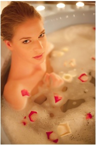 Rogner Hotel Spa Lotus Therme - Heviz, Liegest�hle