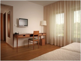 Tisza Balneum Thermal Hotel - Tiszafured, Junior Apartment