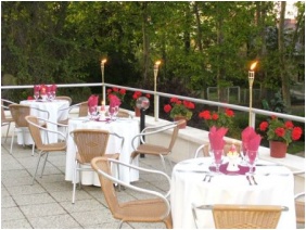 Terasse, Vertes Conference & Wellness Hotel, Siofok