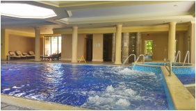 Castle Hotel La Contessa, Swimming pool