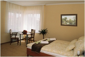 Wellness Hotel M, Hajduszoboszlo, Camera matrimoniala