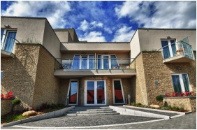 Zenit Hotel Balaton, Eingang