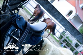 Abbazia Country Club, Horse riding