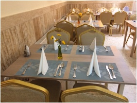 Bagolyvár Étterem & Vendégház & Wellness, Inárcs, Reggelizőterem