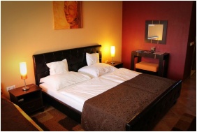 Bajor Panzió Aparthotel, Franciaágyas szoba