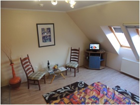 Franciaágyas szoba, Bajor Panzió Aparthotel, Bük, Bükfürdô