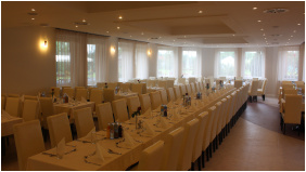 Granada Konferencia Wellness és Sport Hotel,