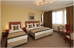 Standard room, Hotel Charles, Budapest