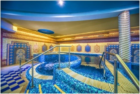 Hotel Kapitány Superior Wellness, Élménymedence