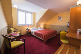 Hotel Korona Wellness, Rendezvény & Borhotel Eger, - Eger