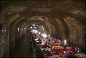 Hotel Korona Wellness, Rendezvény & Borhotel Eger, Eger,